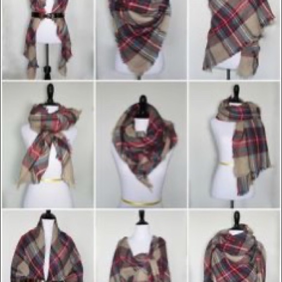 🆕 Anthropologie X-Large Scarf 🌸🦋🌺 - Picture 7 of 7